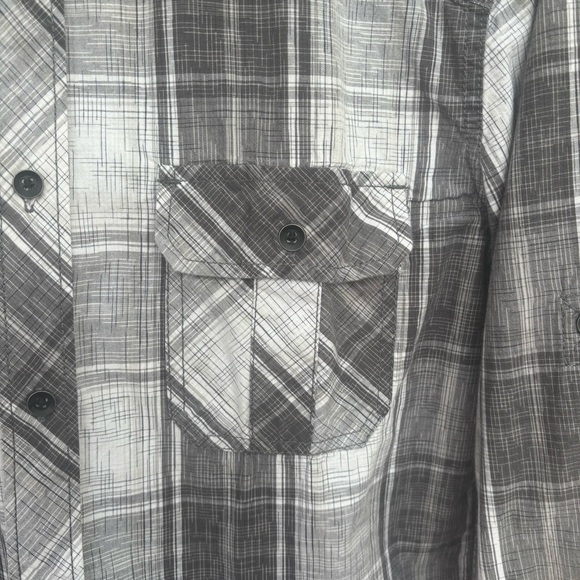 Rock & Republic Gray & White Western Plaid Button Down Adjustable Sleeve Men’s M - Picture 10 of 10
